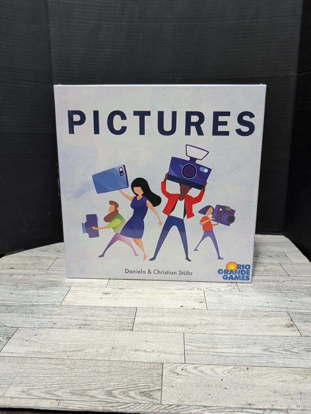 PICTURES Rio Grande Games 3-5 Players Party Board Game Factory Sealed NEW